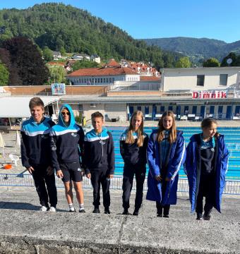 Ravenske plavalke in plavalci z lepo bero medalj med vikendom